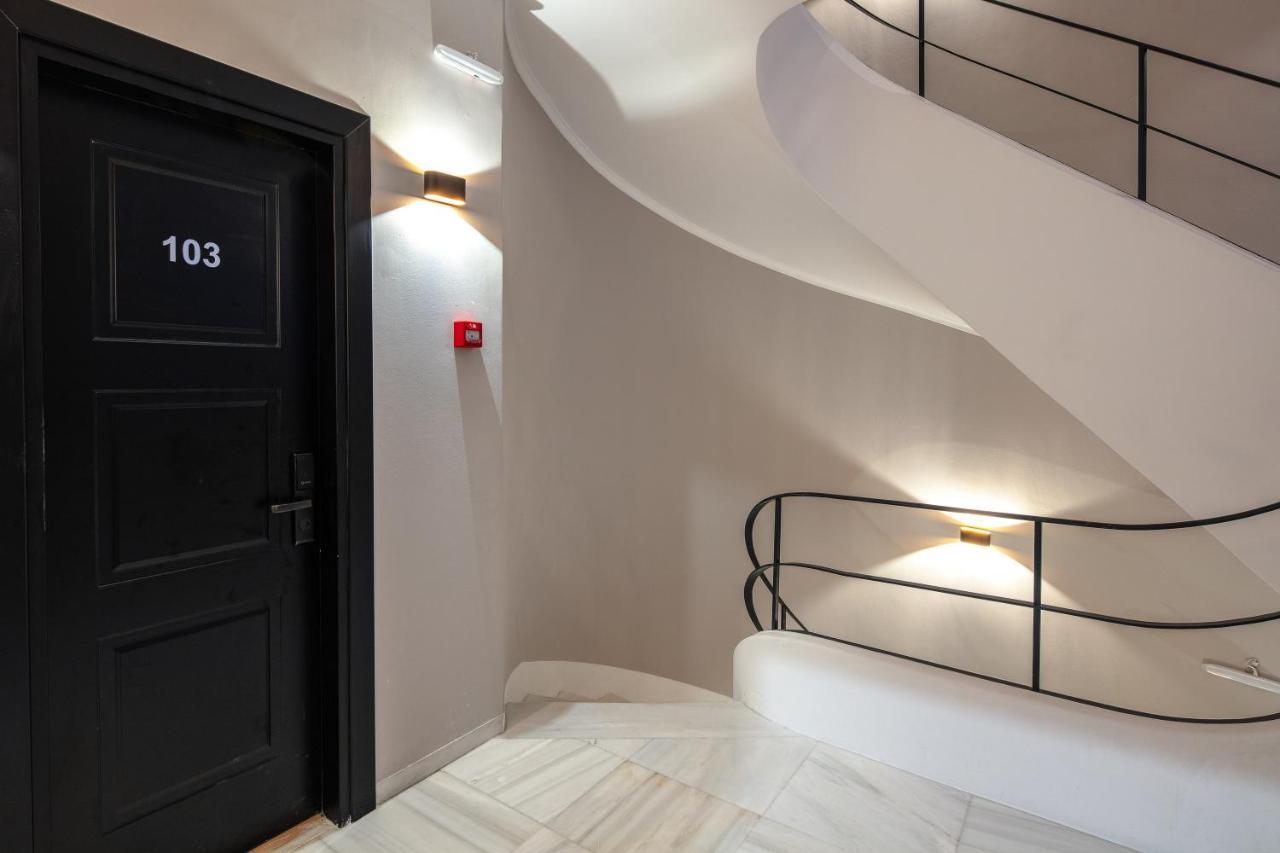The Vault Athens Hotell Exteriör bild